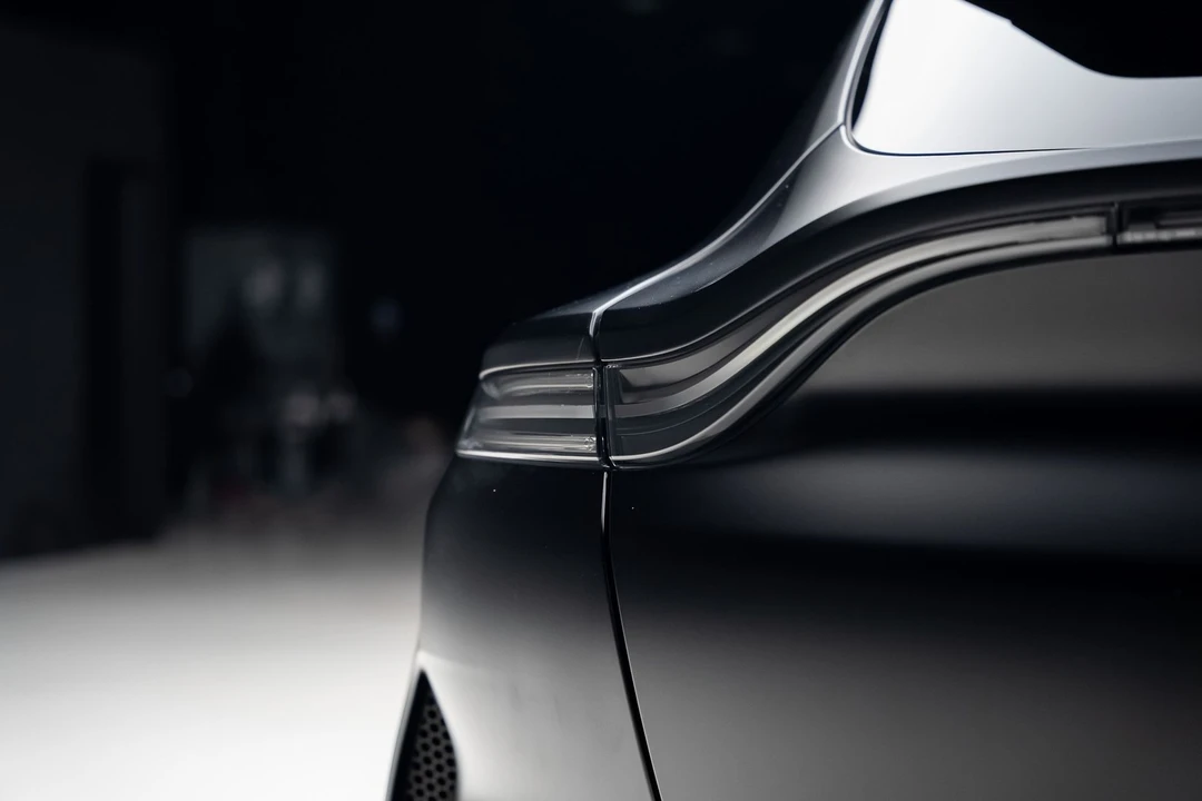 2023 Aston Martin DBX 707 - Image 27 of 31