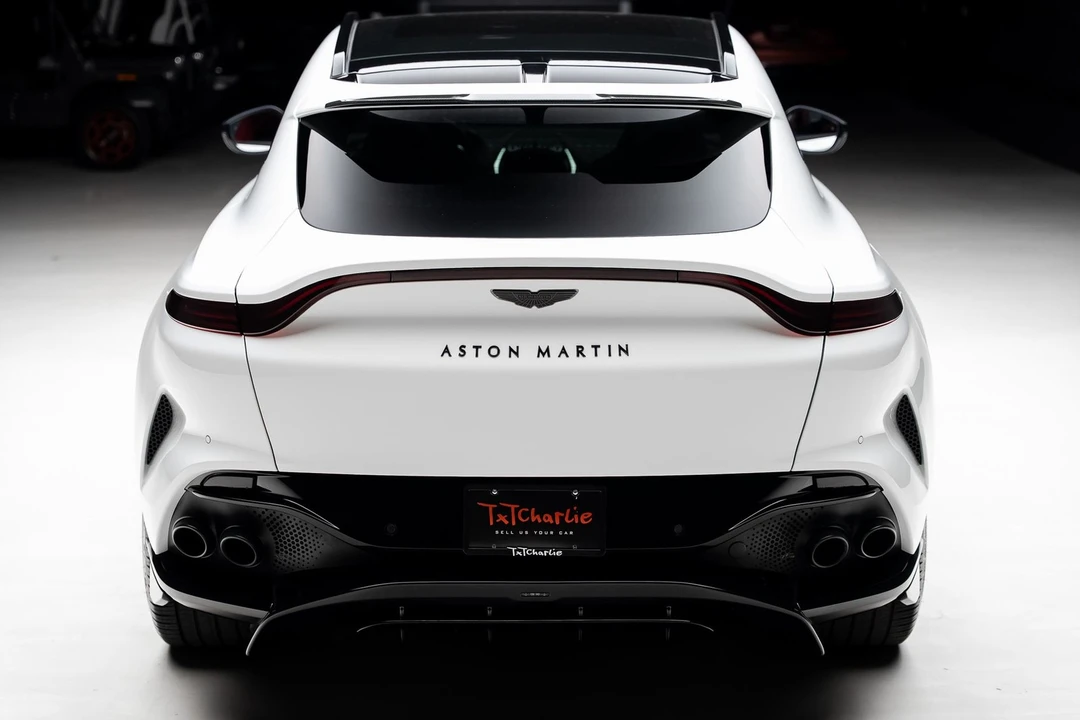 2023 Aston Martin - Image 24 of 31