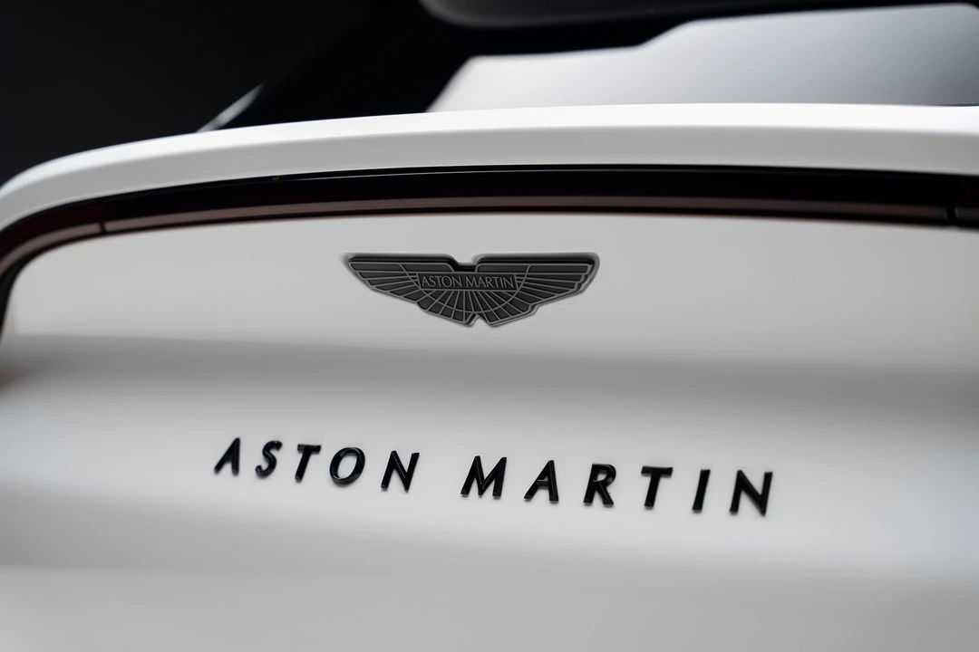 2023 Aston Martin - Image 29 of 31
