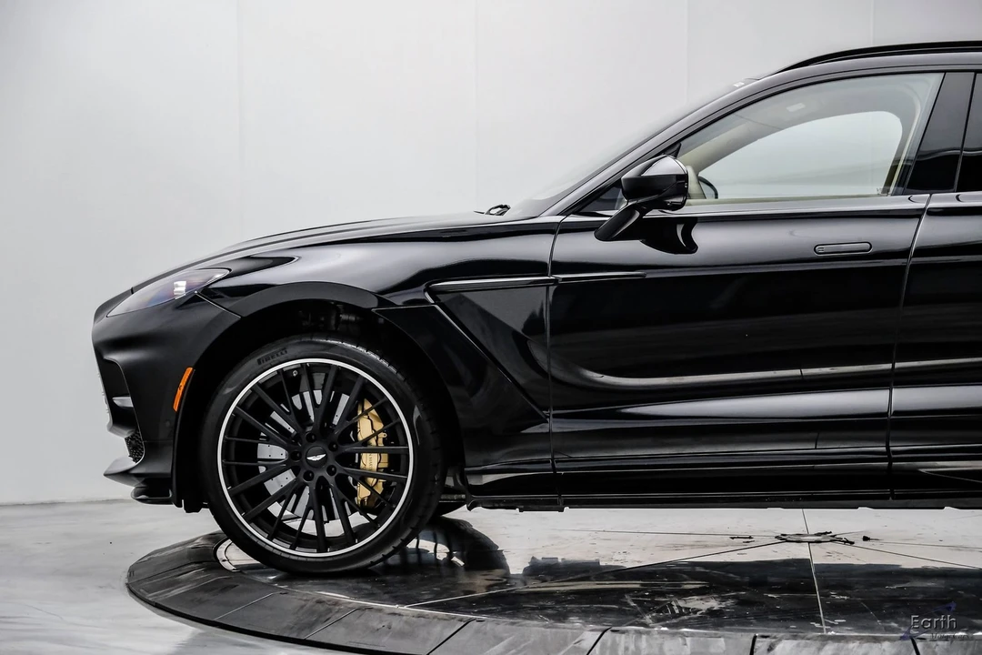 2023 Aston Martin DBX 707 - Image 8 of 21