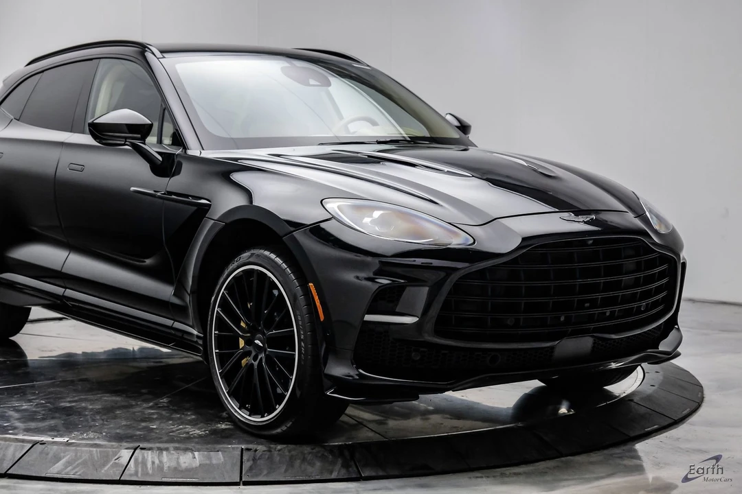 2023 Aston Martin DBX 707 - Image 26 of 31