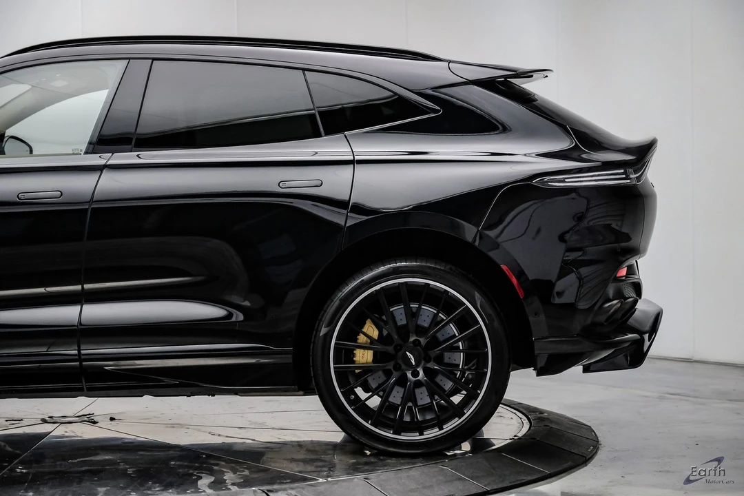 2023 Aston Martin DBX 707 - Image 9 of 21