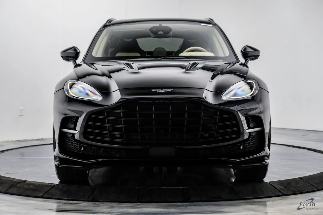 2023 Aston Martin DBX 707 - Image 28 of 31