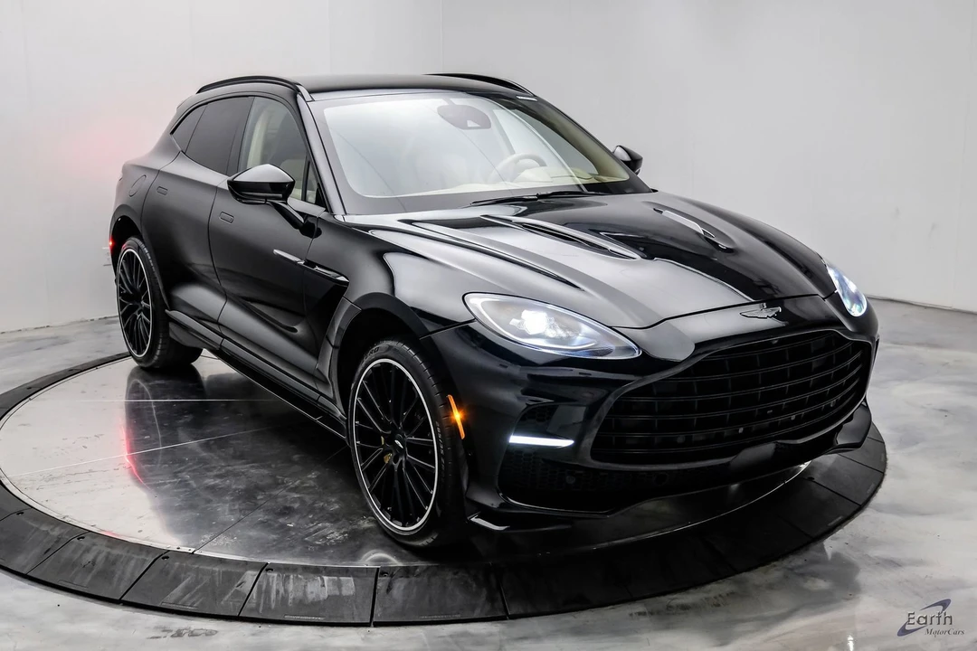 2023 Aston Martin DBX 707 - Image 24 of 31