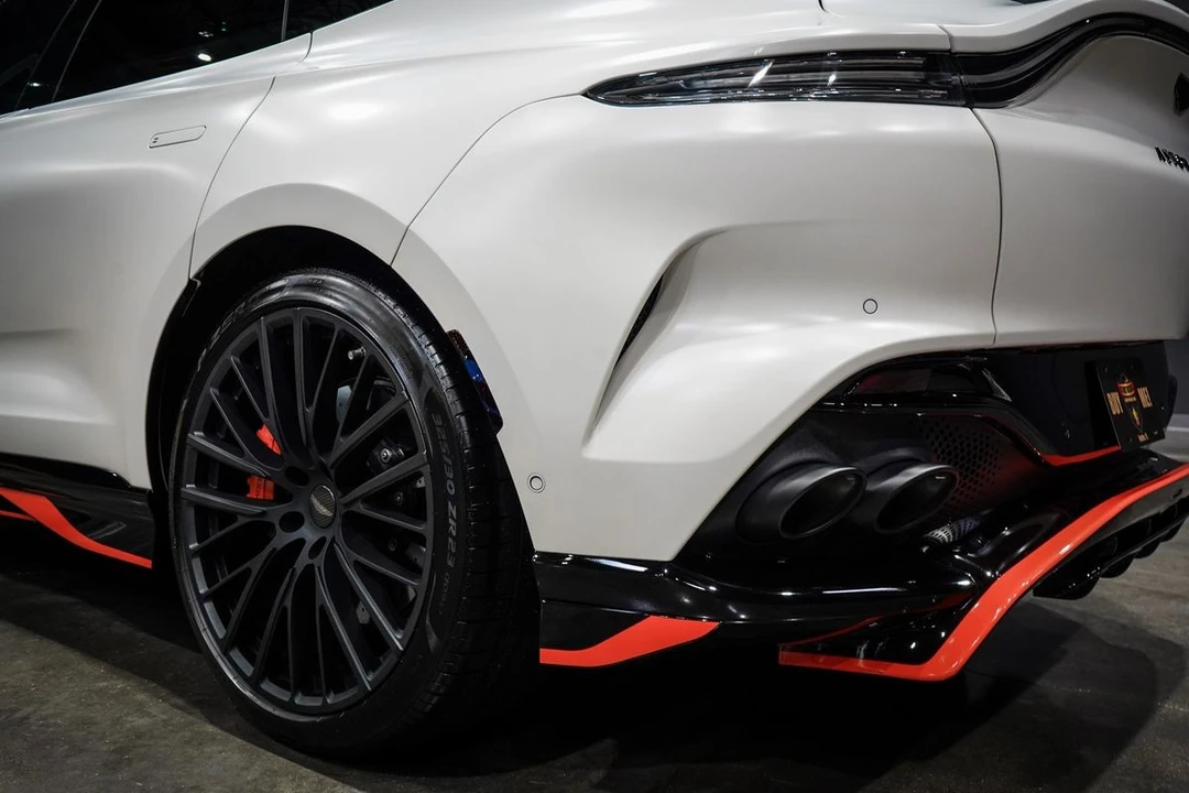 2023 Aston Martin DBX 707 - Image 19 of 21