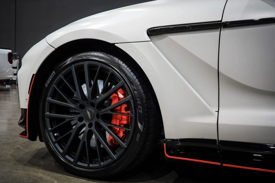 2023 Aston Martin DBX 707 - Image 17 of 21