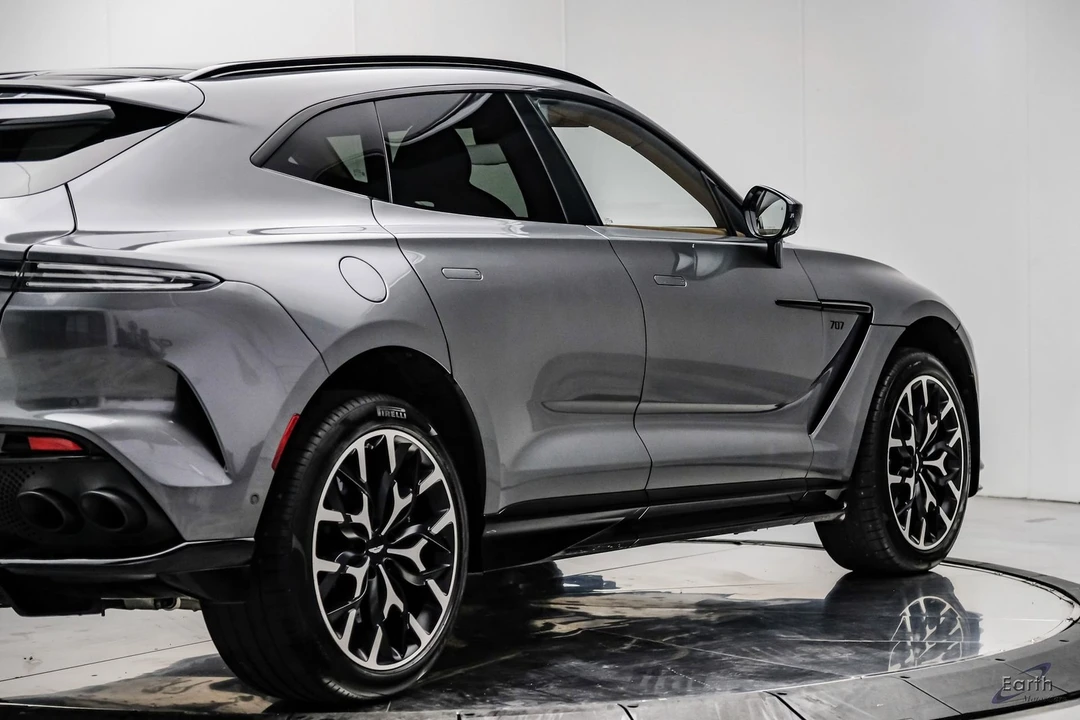 2023 Aston Martin DBX 707 - Image 19 of 21