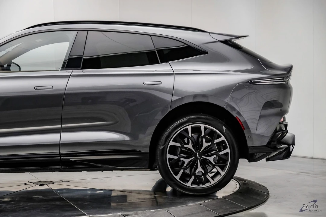2023 Aston Martin DBX 707 - Image 7 of 21