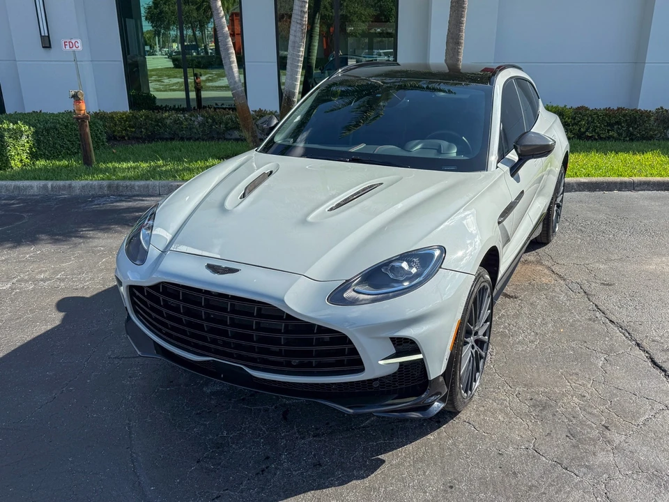 2023 Aston Martin DBX 707 - Image 9 of 21