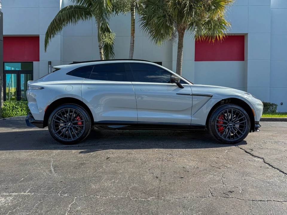 2023 Aston Martin DBX 707 - Image 2 of 21
