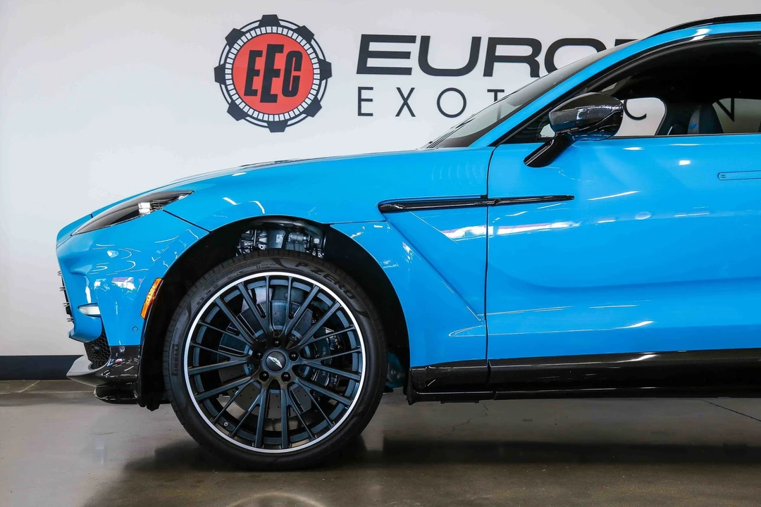 2023 Aston Martin DBX 707 - Image 17 of 31