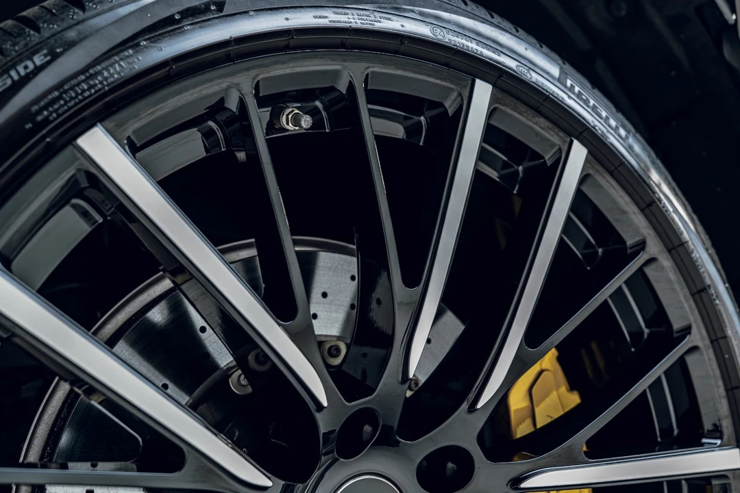 2023 Aston Martin DBX 707 - Image 28 of 31