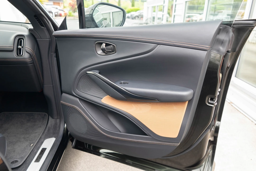 2023 Aston Martin DBX 707 - Image 29 of 31