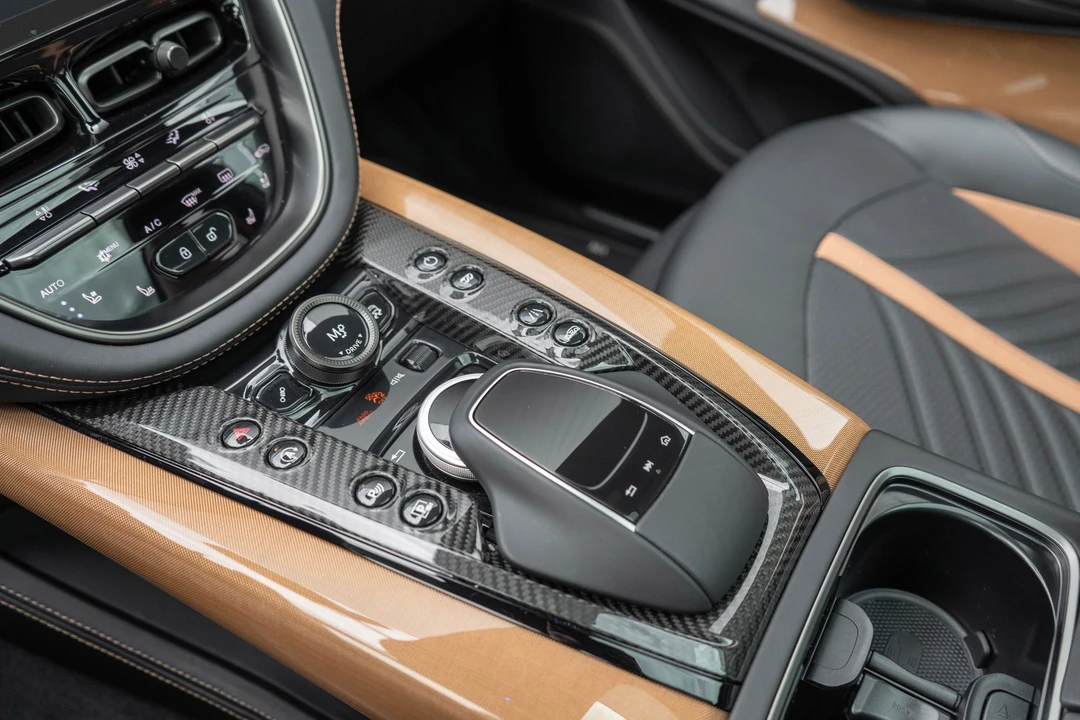 2023 Aston Martin DBX 707 - Image 24 of 31