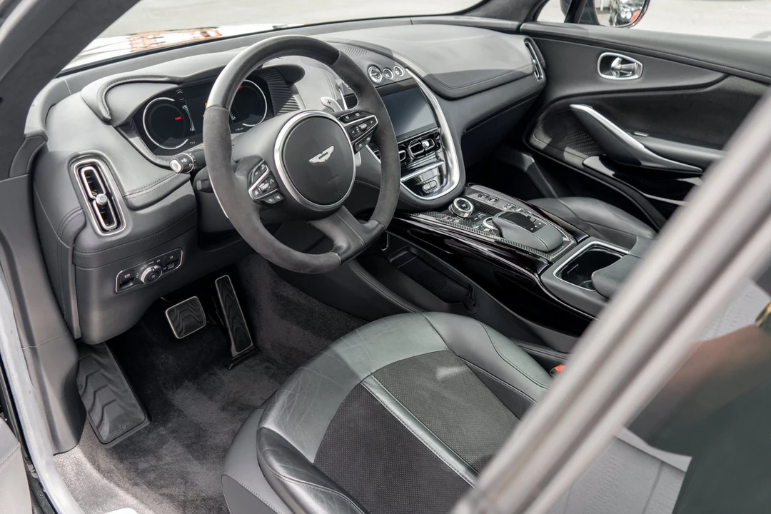 2023 Aston Martin DBX 707 - Image 2 of 31