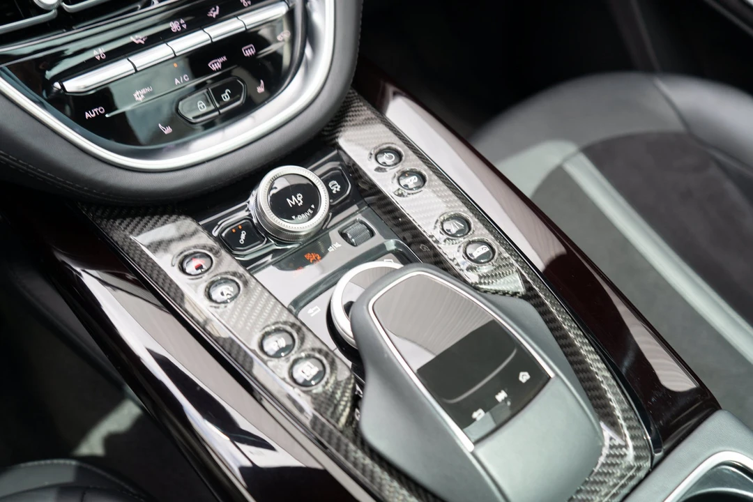 2023 Aston Martin DBX 707 - Image 23 of 31
