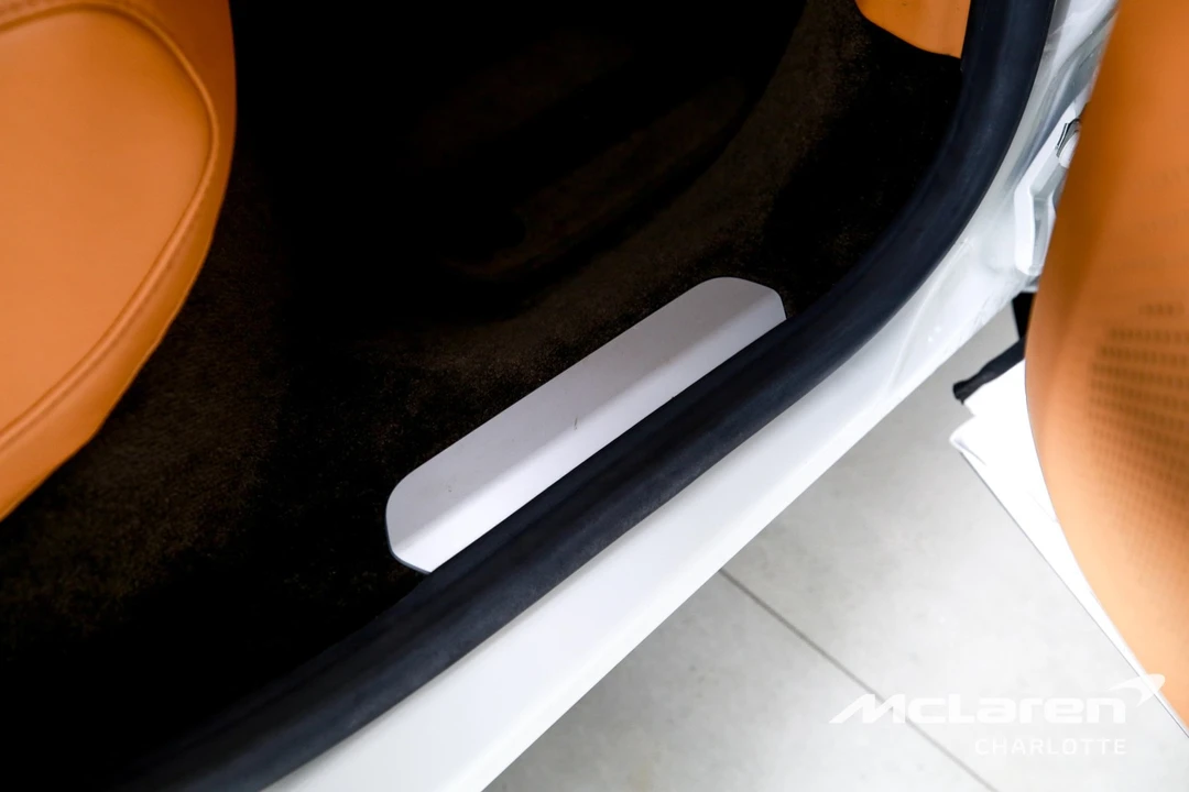 2023 Aston Martin DBX 707 - Image 28 of 31