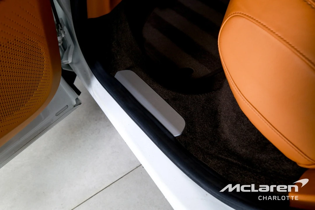 2023 Aston Martin DBX 707 - Image 22 of 31