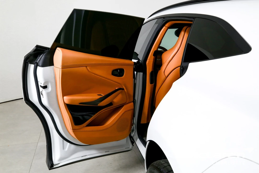 2023 Aston Martin DBX 707 - Image 18 of 31