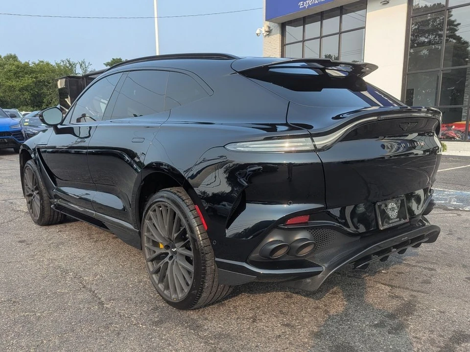 2023 Aston Martin DBX 707 - Image 11 of 31