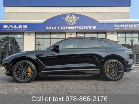 2023 Aston Martin DBX707
