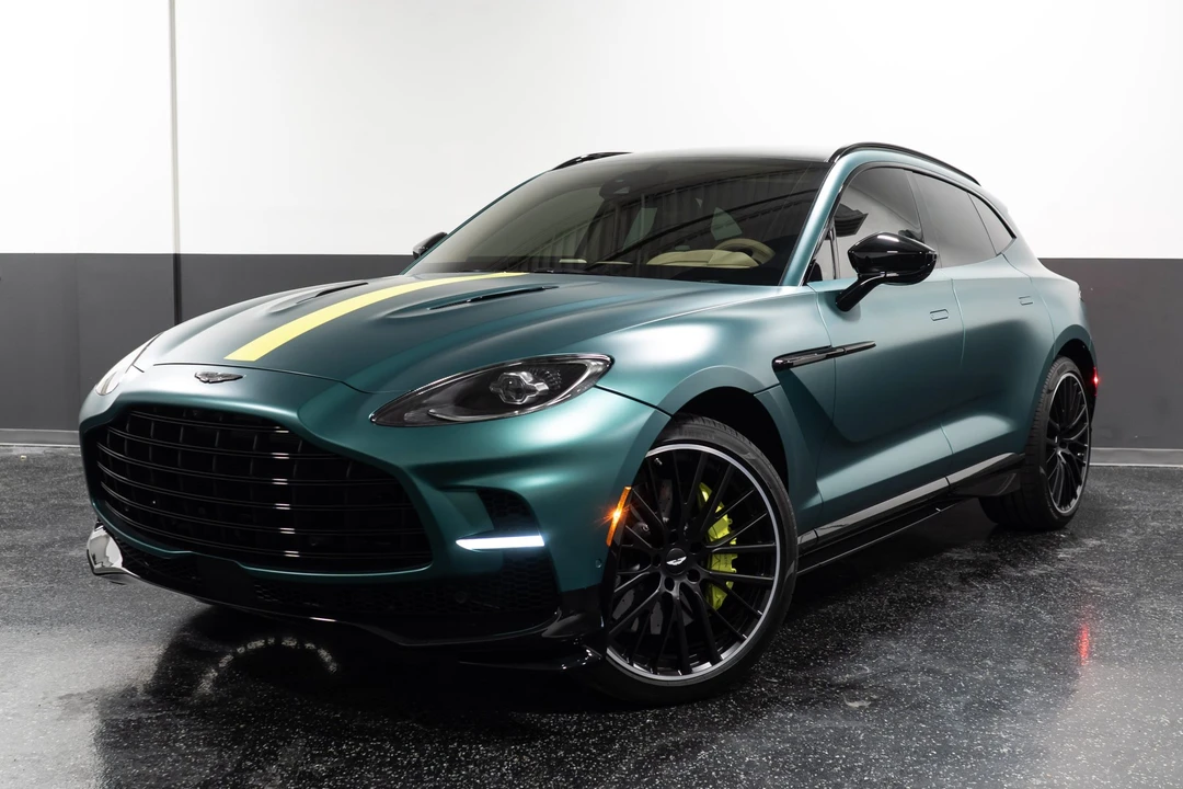 2023 Aston Martin DBX 707 - Image 2 of 31