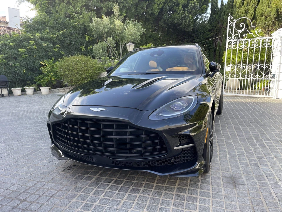 2023 Aston Martin DBX 707 - Image 2 of 31