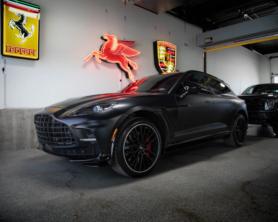 2023 Aston Martin DBX 707 - Image 2 of 31