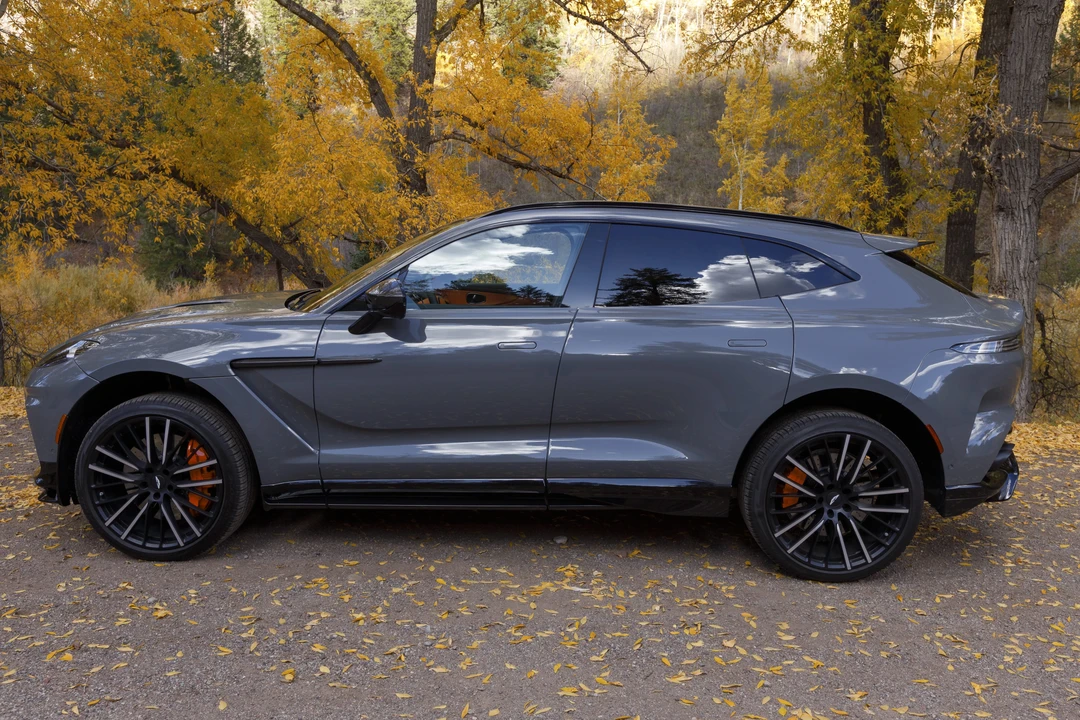 2023 Aston Martin DBX 707 - Image 17 of 31