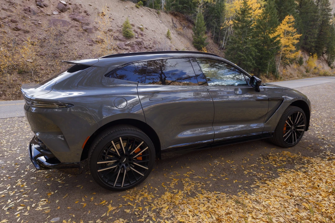 2023 Aston Martin DBX 707 - Image 25 of 31