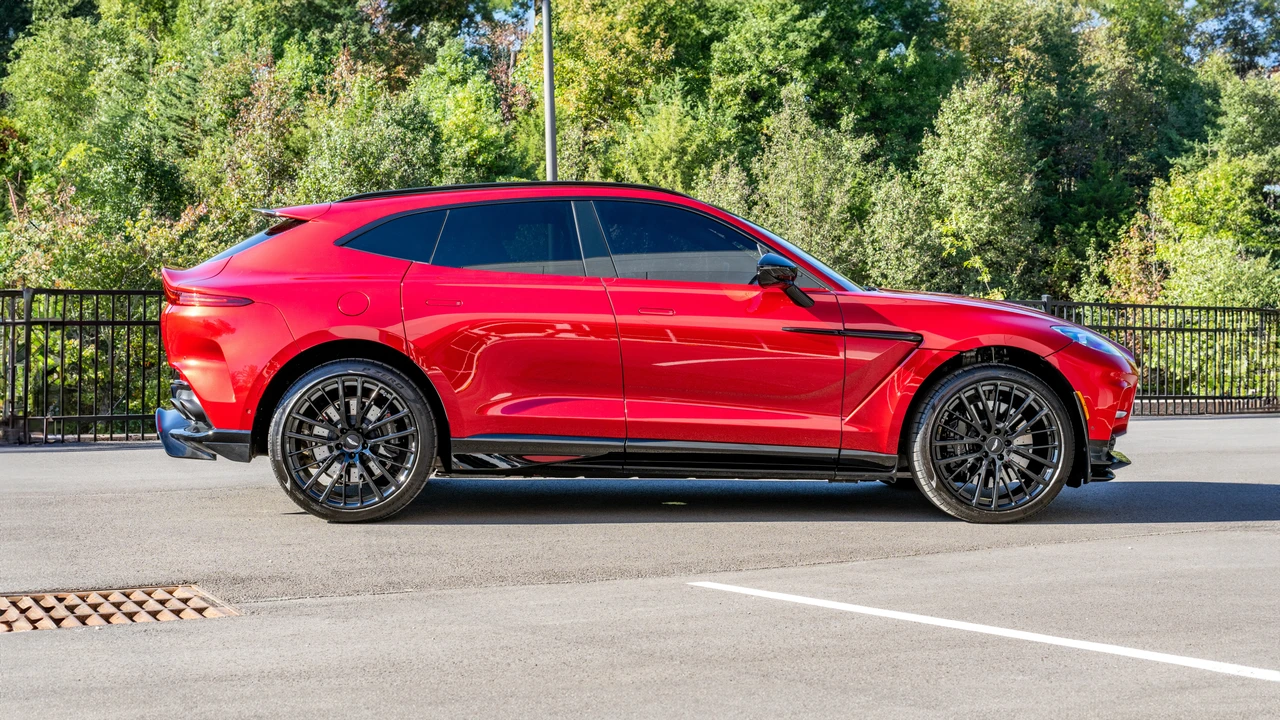 2023 Aston Martin DBX 707 - Image 4 of 31