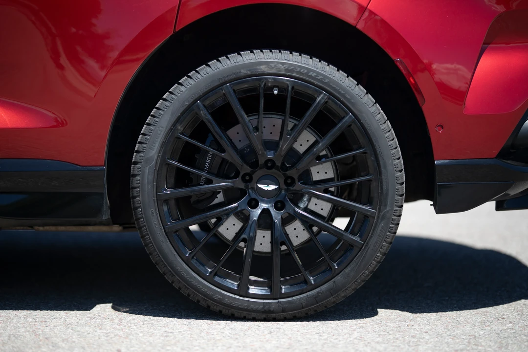 2023 Aston Martin DBX 707 - Image 24 of 31