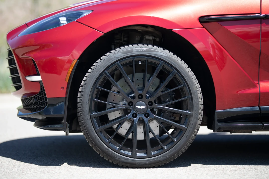 2023 Aston Martin DBX 707 - Image 25 of 31