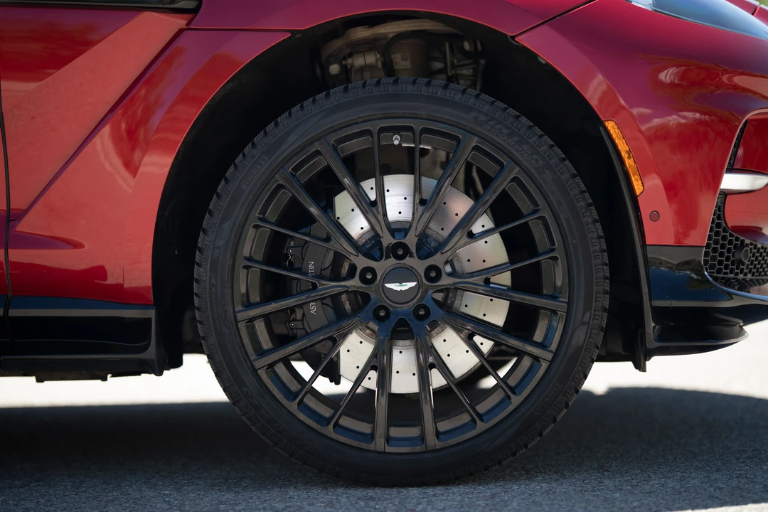 2023 Aston Martin DBX 707 - Image 26 of 31