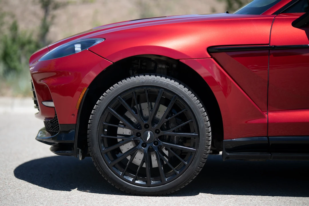 2023 Aston Martin DBX 707 - Image 14 of 31