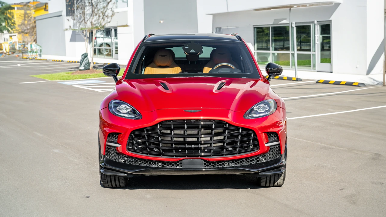 2023 Aston Martin DBX 707 - Image 3 of 31