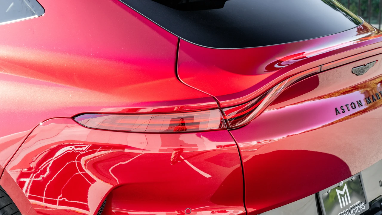 2023 Aston Martin DBX 707 - Image 16 of 31