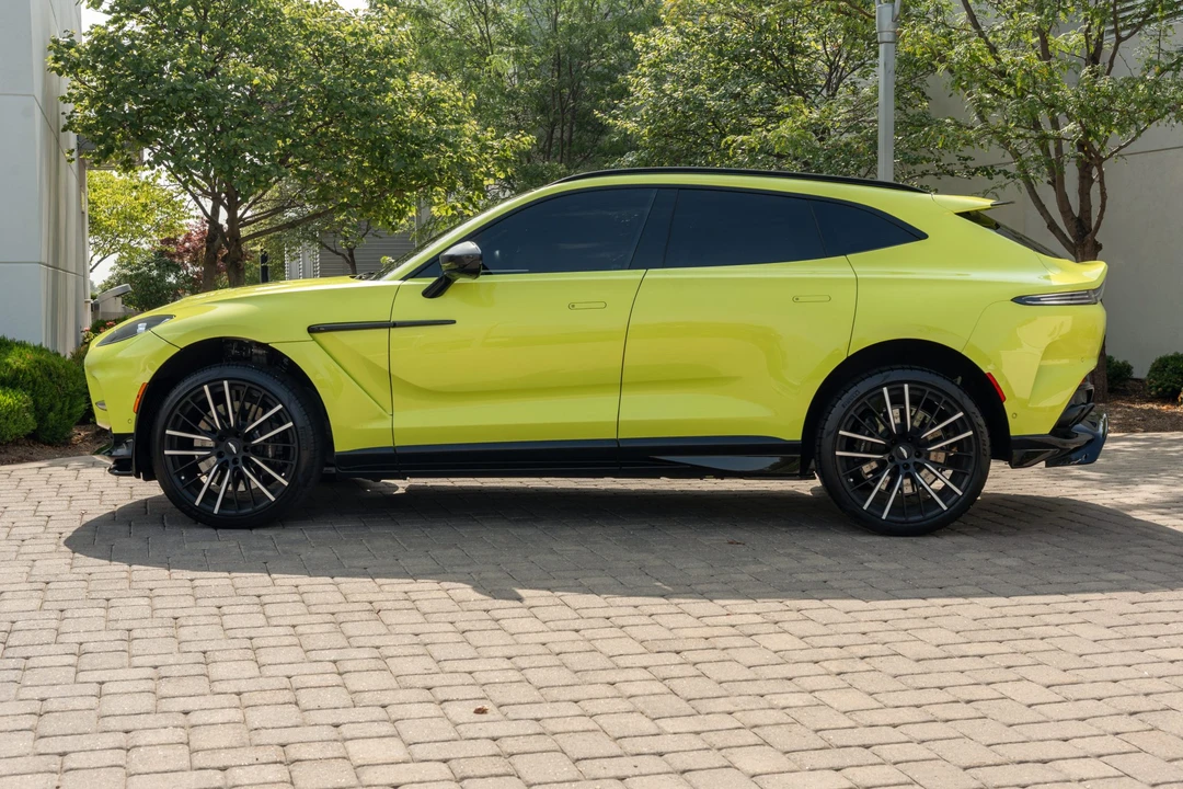 2023 Aston Martin DBX 707 - Image 9 of 31