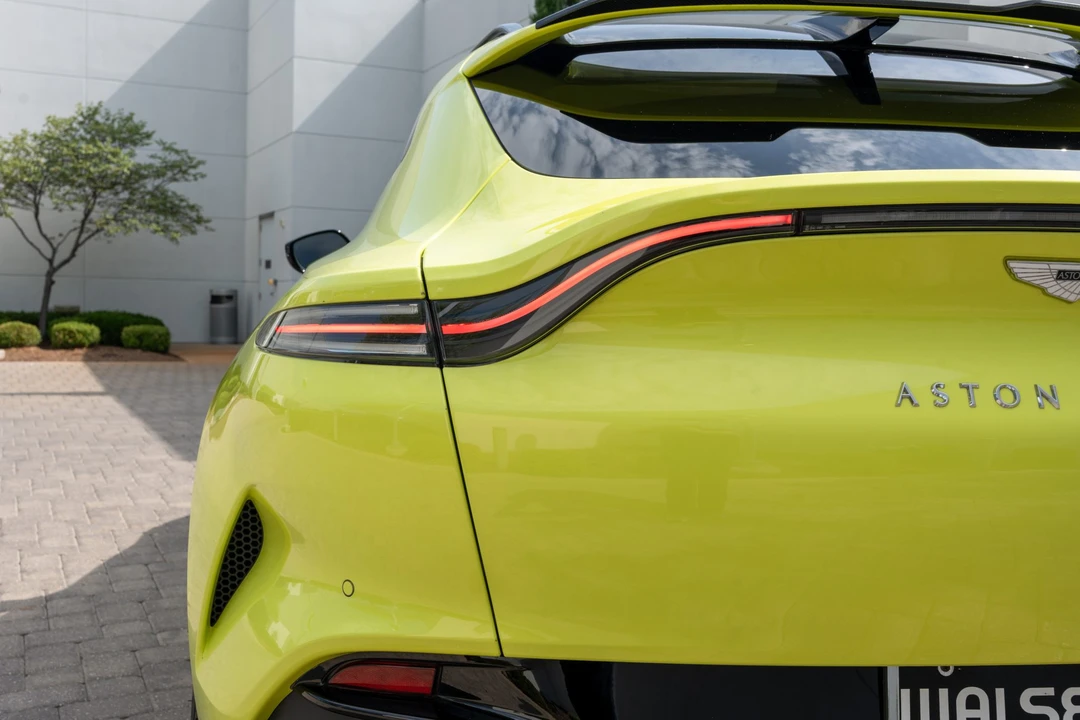 2023 Aston Martin DBX 707 - Image 25 of 31