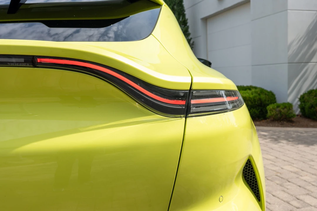 2023 Aston Martin DBX 707 - Image 26 of 31