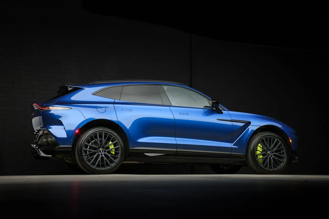 2023 Aston Martin DBX 707 - Image 17 of 31