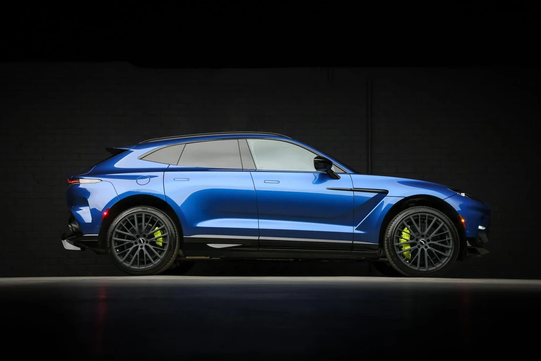 2023 Aston Martin DBX 707 - Image 16 of 31