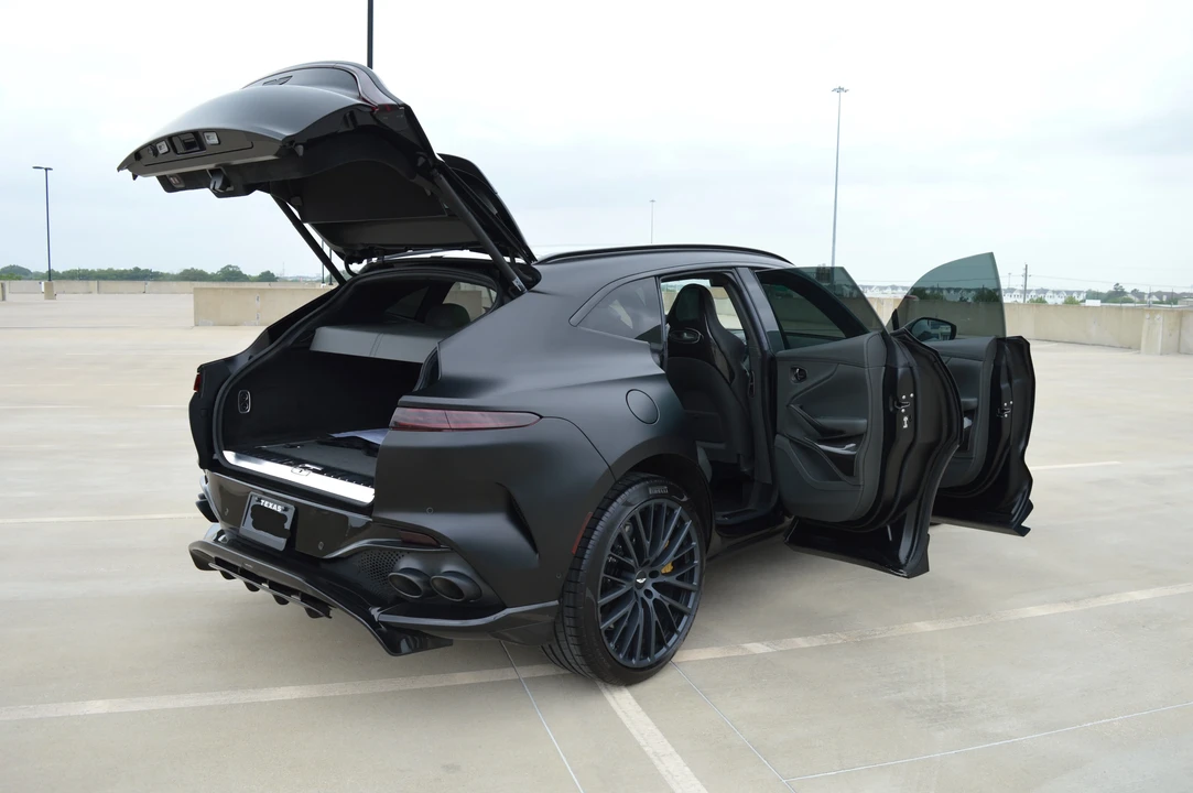 2023 Aston Martin DBX 707 - Image 16 of 31