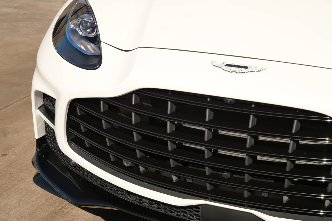 2023 Aston Martin DBX 707 - Image 12 of 31