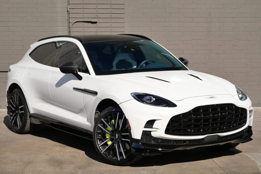 2023 Aston Martin DBX 707 - Image 3 of 31