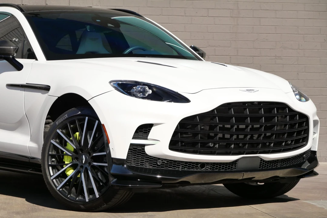 2023 Aston Martin DBX 707 - Image 11 of 31