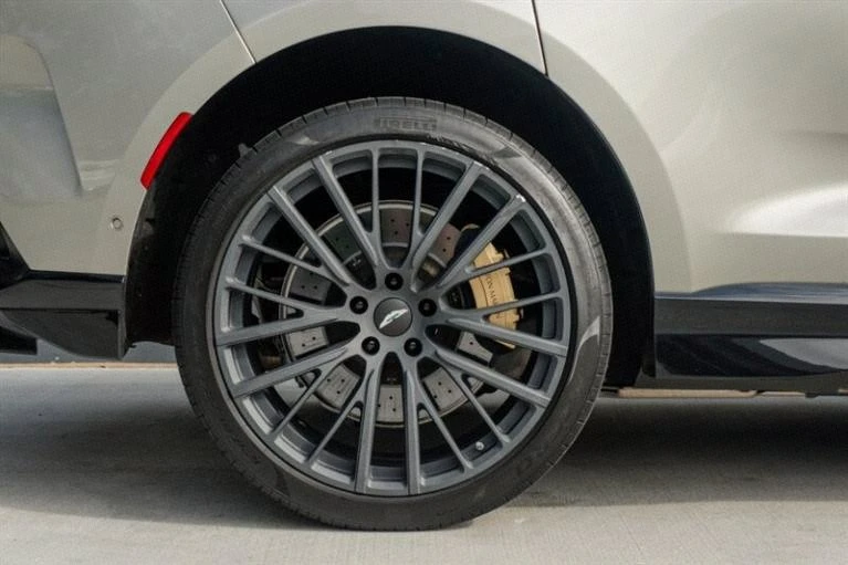 2023 Aston Martin DBX - Image 17 of 20