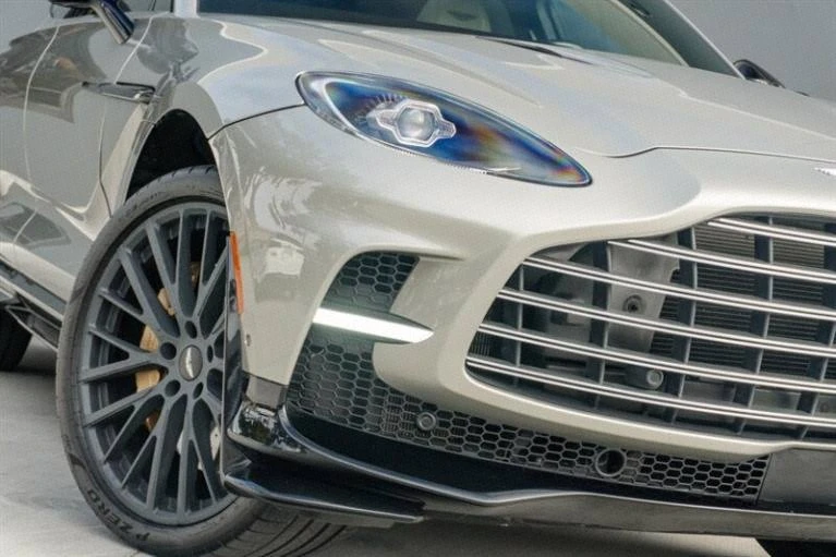 2023 Aston Martin DBX - Image 12 of 20