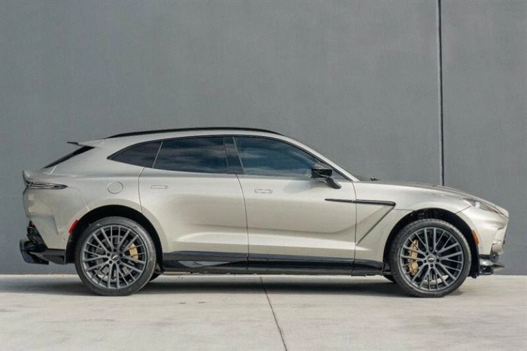 2023 Aston Martin DBX - Image 7 of 20