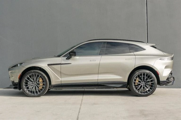 2023 Aston Martin DBX - Image 6 of 20